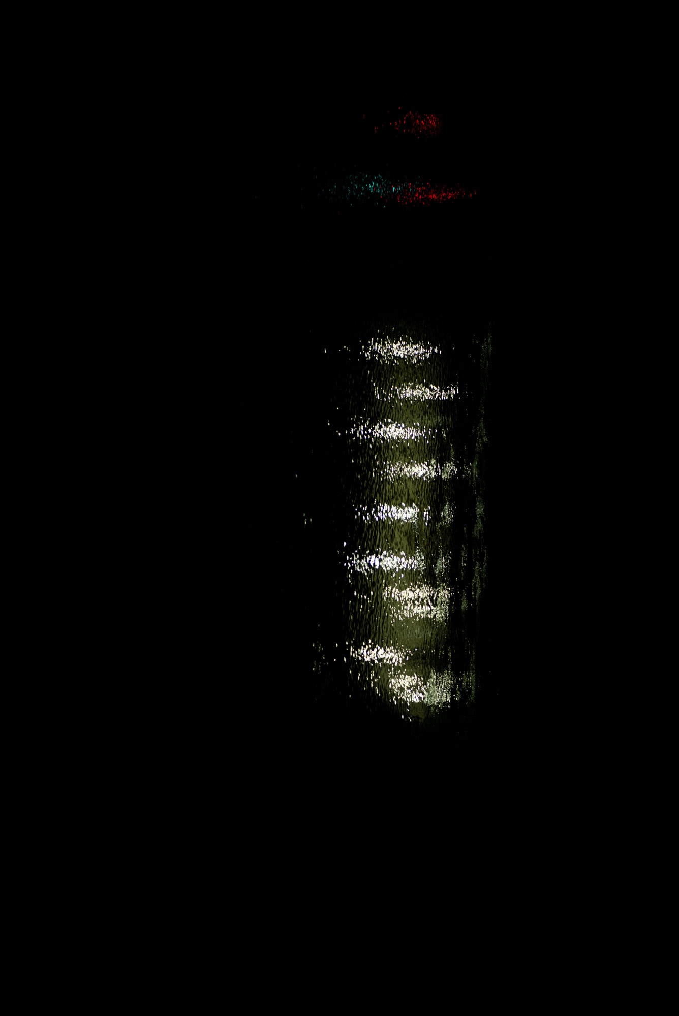 夜のガソリンスタンド