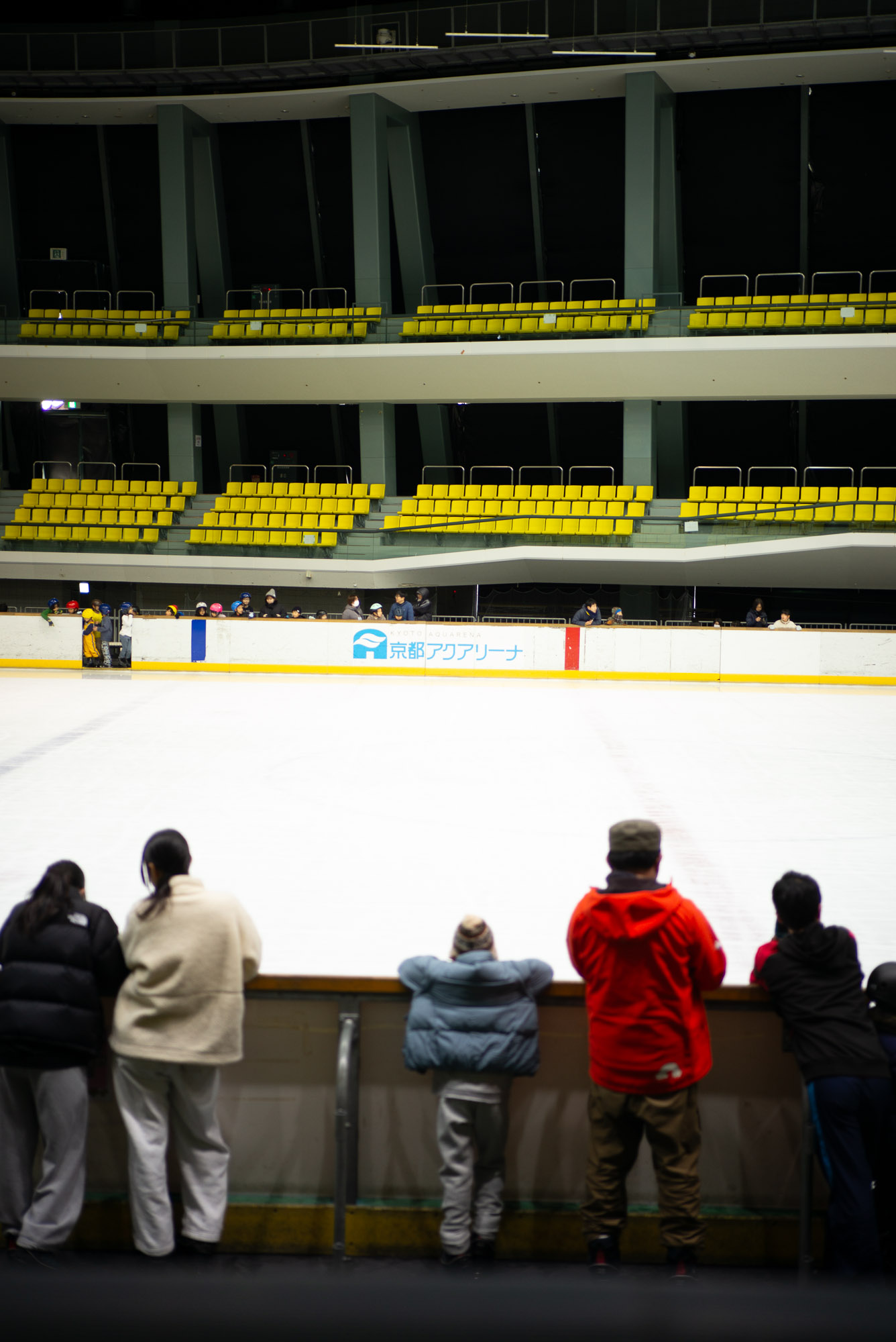 整氷中の京都アクアアリーナ